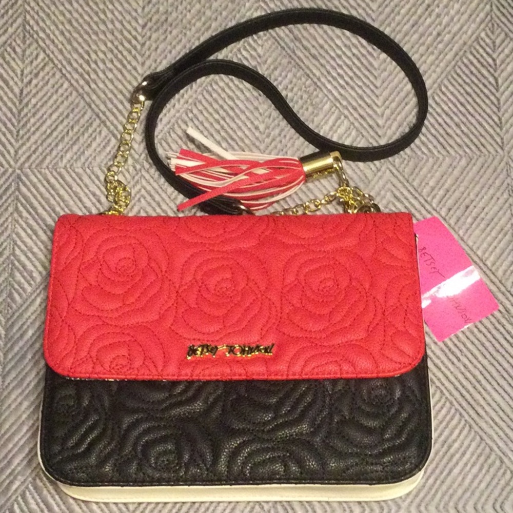 Betsey Johnson tricolor quilted crossbody bag for women. NWT
